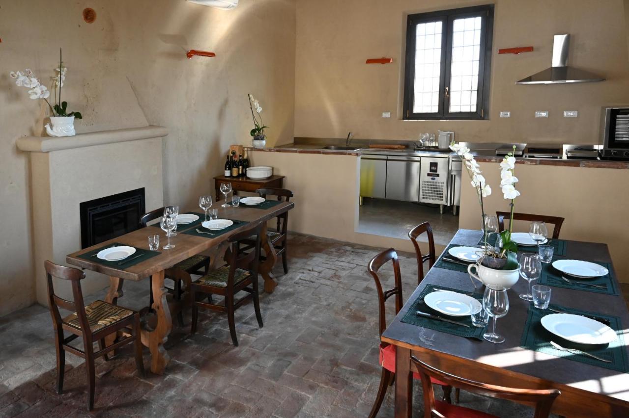 Tenuta Favorita Country House B&B Fontanetto Po Exterior foto
